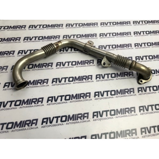 Патрубок клапапана EGR Renault Megane II 1.9 DCI 2002-2009 8200525140